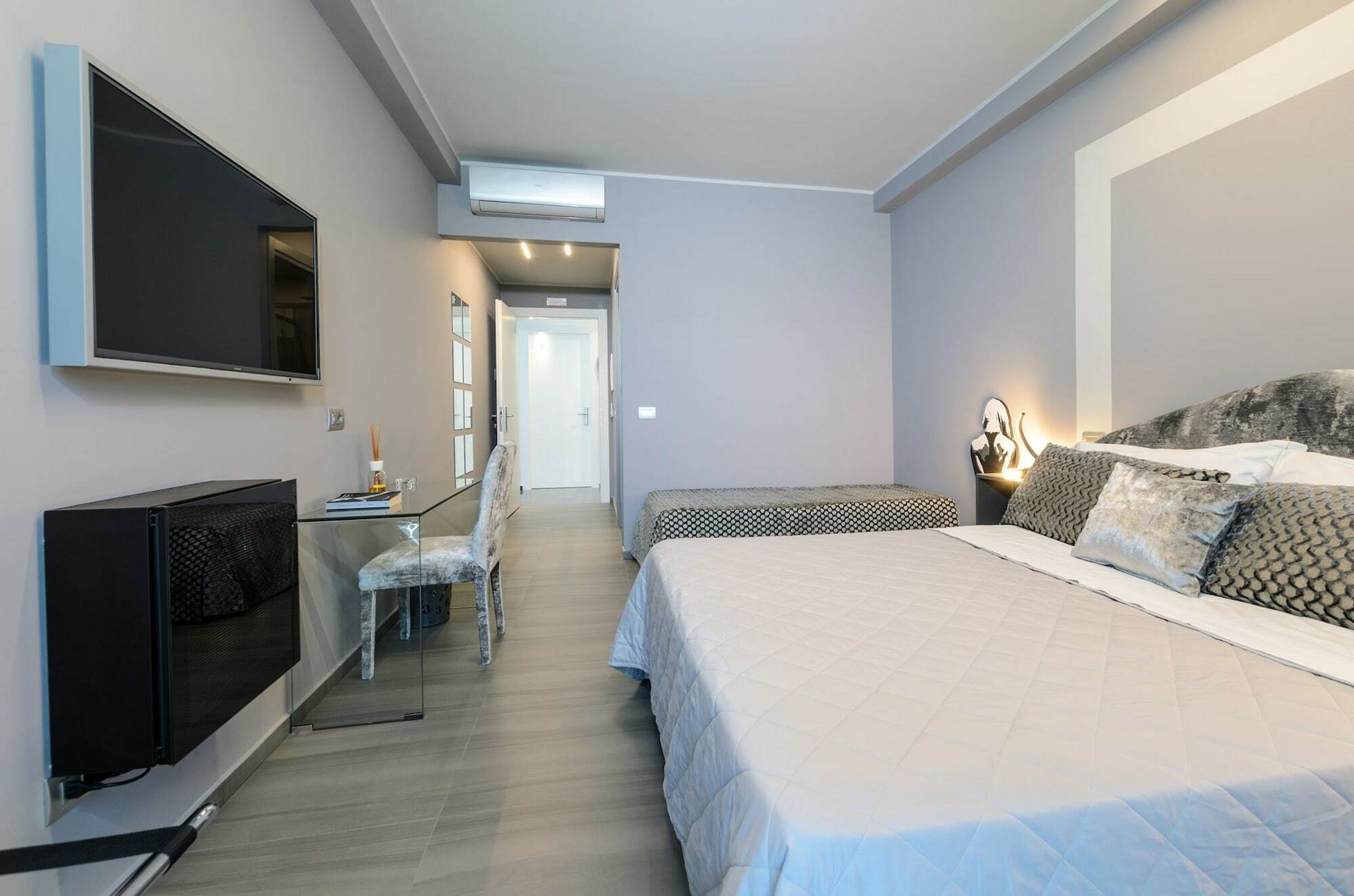 Hotel Cineapollo - Ogni Camera Un Film! Messina Kültér fotó